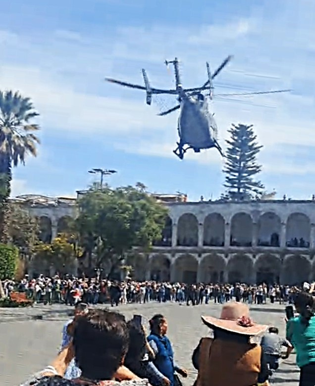 Helicóptero aterrizó en Plaza de Armas por plan de seguridad por Virgen de Chapi