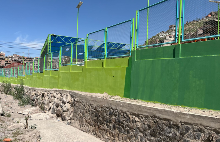 Alertan riesgo de pérdida de complejo deportivo en Mariano Melgar