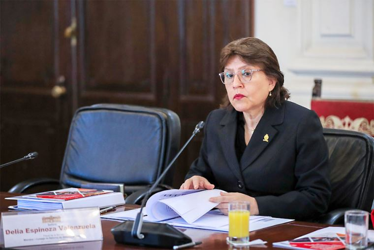 Espinoza pide voto responsable: “La población quiere propuestas, no circo”