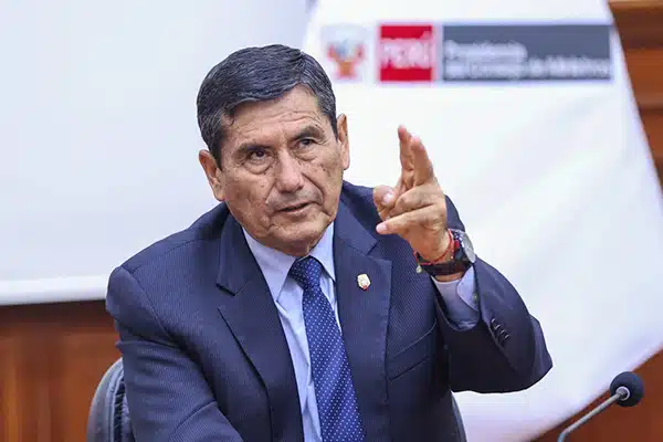 Gabinete Arroyo se presentará ante el Congreso el 16 de abril