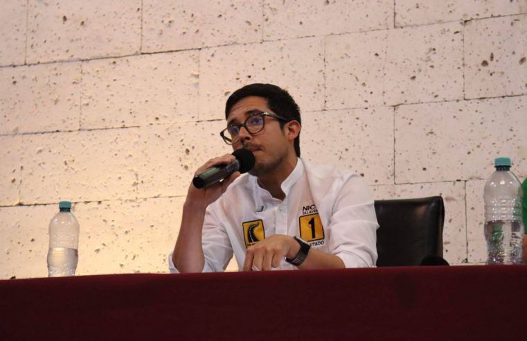 La política en el Perú no discute ideas, solo defiende intereses