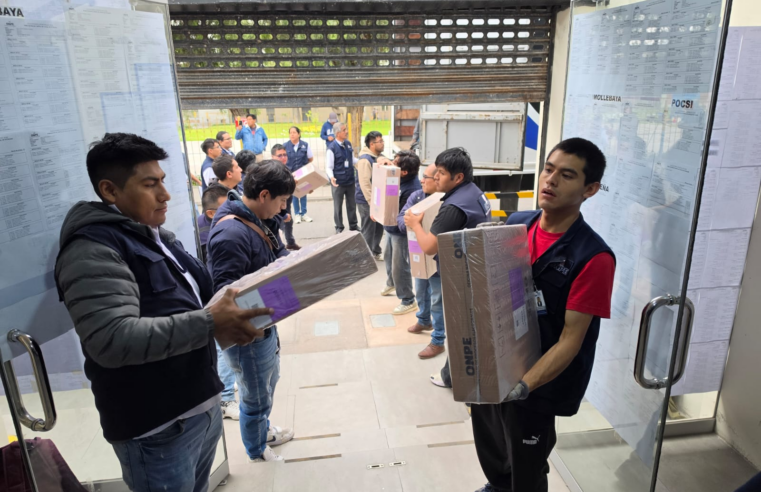 Arequipa inicia despliegue de material electoral hacia zonas alejadas