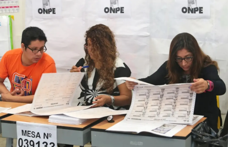 Miembros de mesa deben presentarse a las 6:00 am en locales de votación