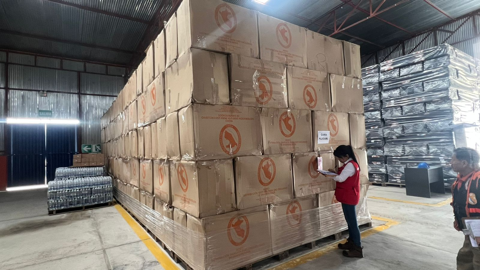 Más de 50 toneladas de ayuda humanitaria sin control adecuado en almacén del GRA