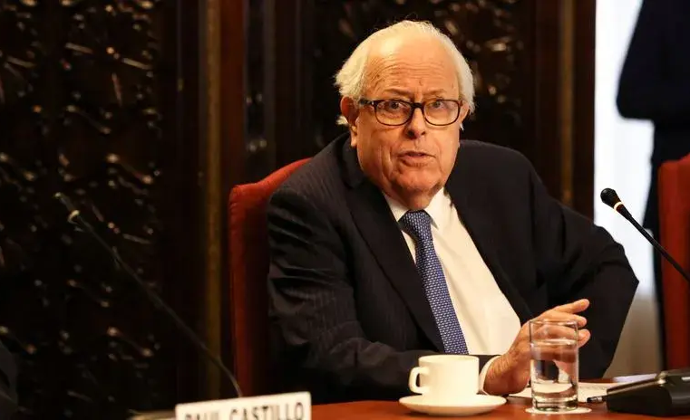 Julio Velarde viajará a EE.UU. para reuniones del FMI y Banco Mundial