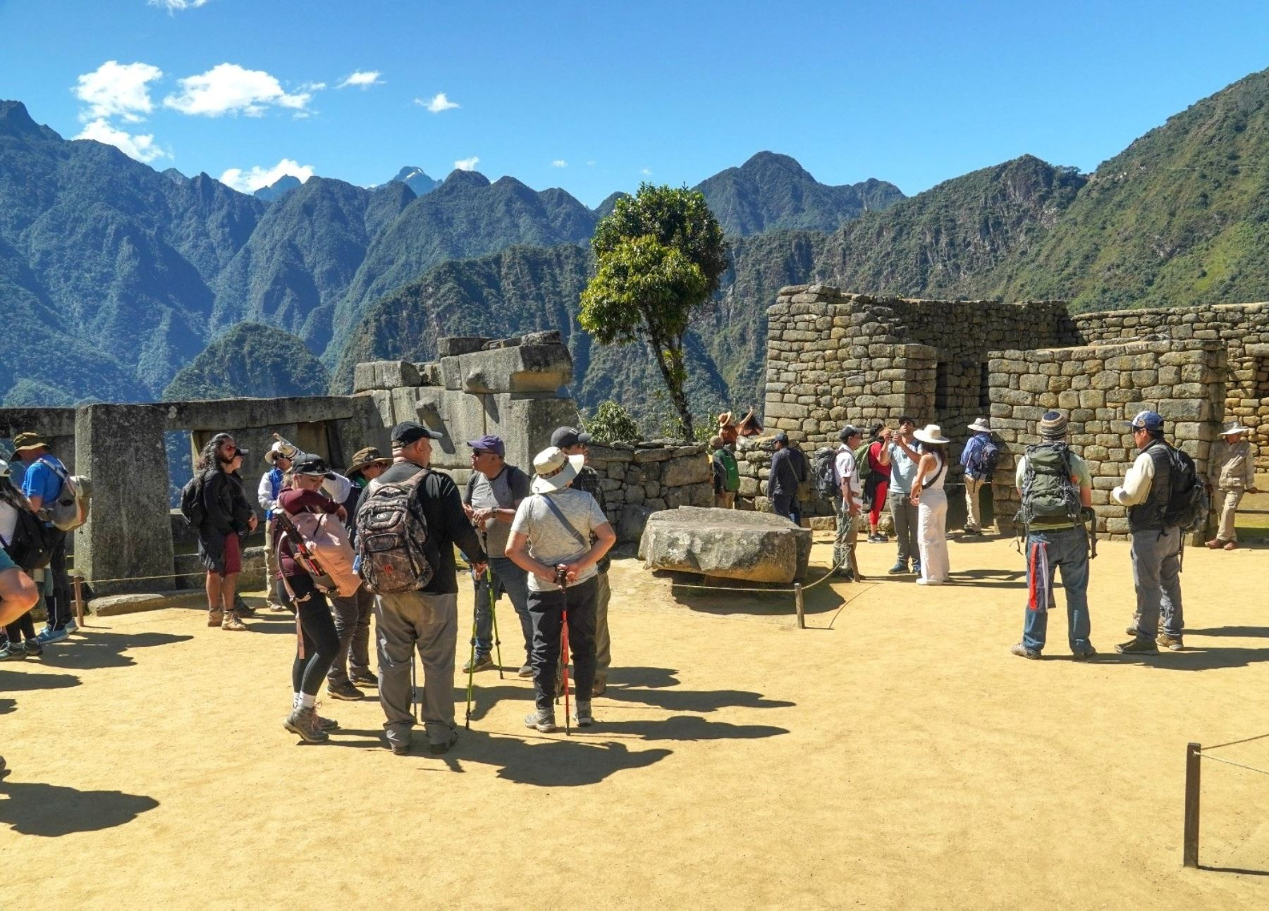 Machu Picchu: ayer turistas recorrieron con tranquilidad ciudadela inca