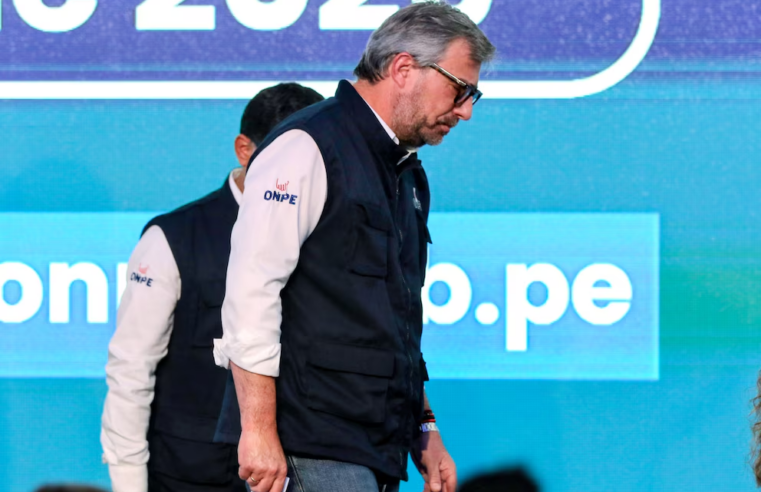 ONPE cancela vacaciones de Corvetto por cuestionamientos en elecciones