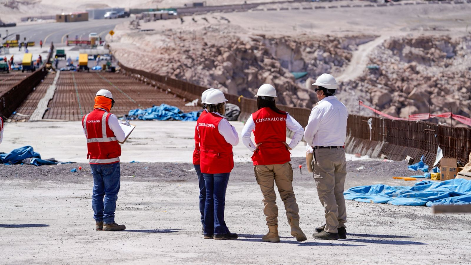 Contraloría alerta riesgos en obras del puente Arequipa – La Joya y vía Nueva Molina