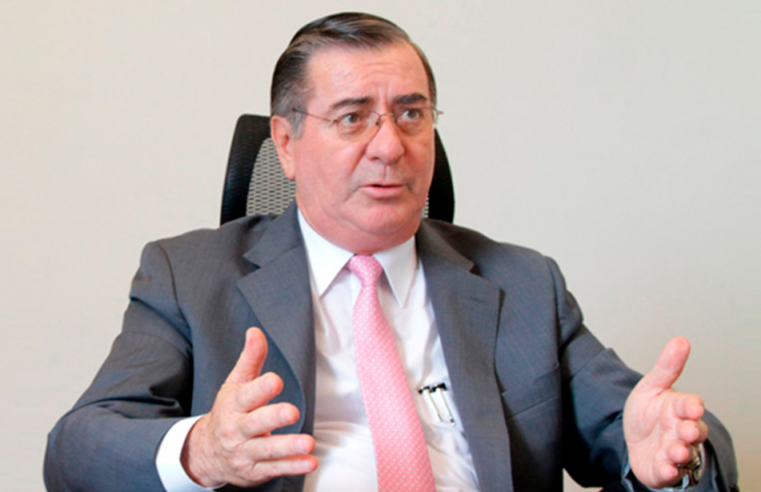 Óscar Valdés cuestiona a Balcázar por crisis ministerial: “Nos dejó mal parados internacionalmente”