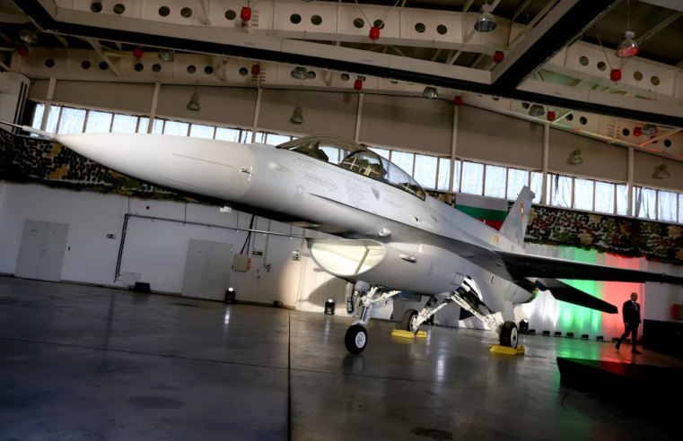Congreso evaluará proceso de compra de aviones de combate mañana lunes