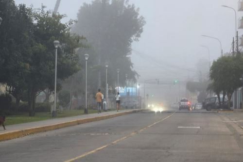 Vientos moderados a fuertes en la costa activan alerta en 28 provincias
