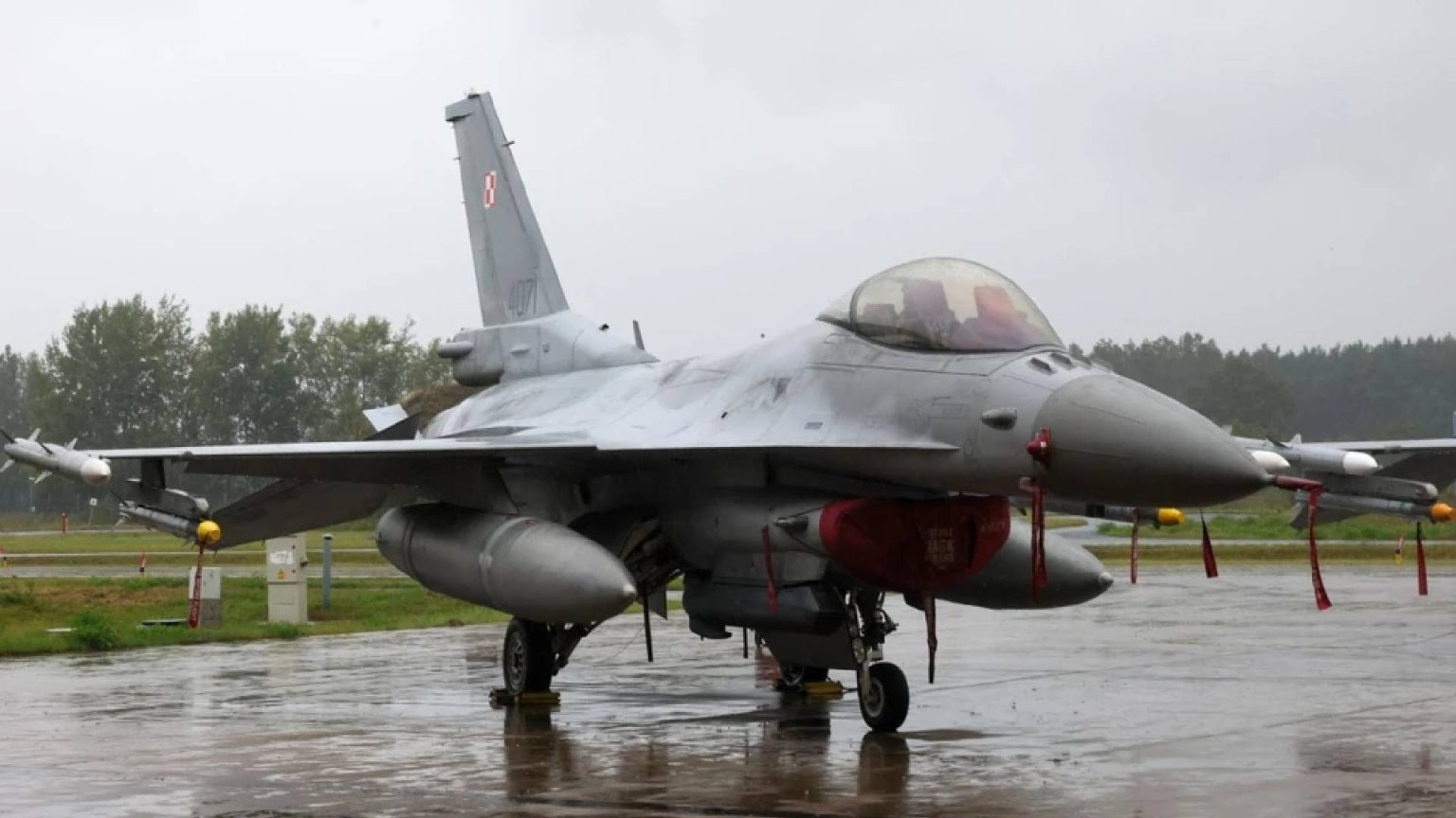 Congreso cita a ministros por polémica compra de aviones F-16 para la FAP