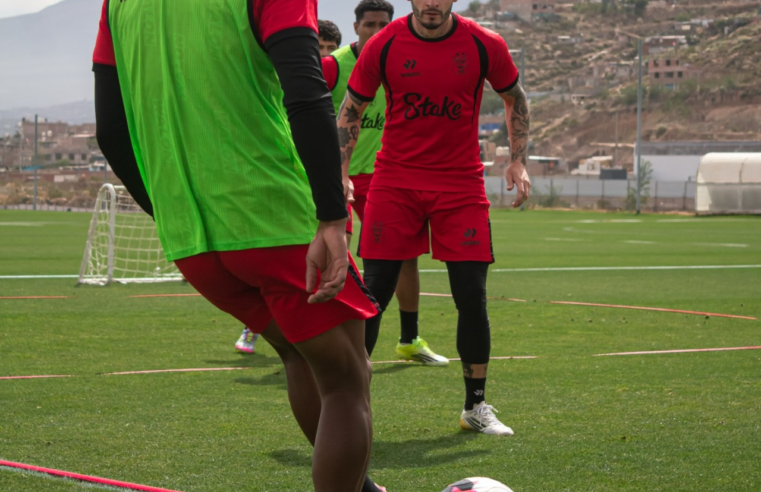 Melgar con la misión de sumar para salvar el honor