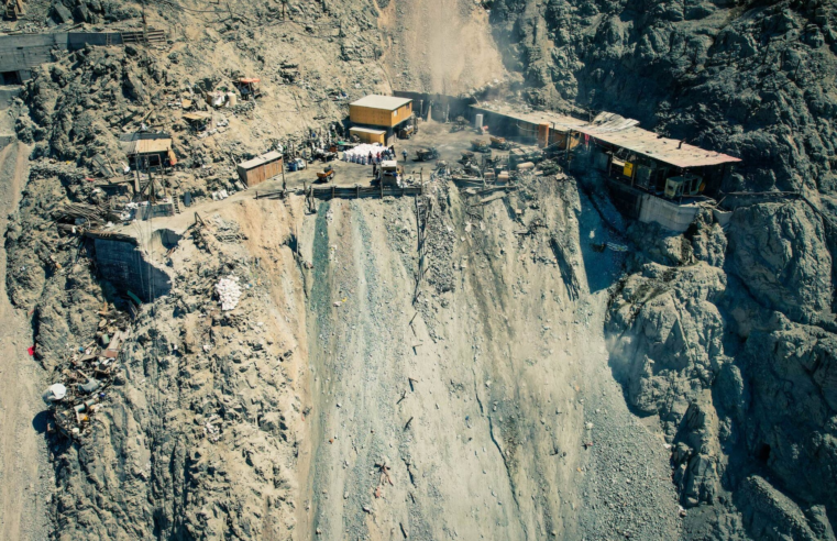 Minería informal se metió al Congreso y no quiere dejar las curules