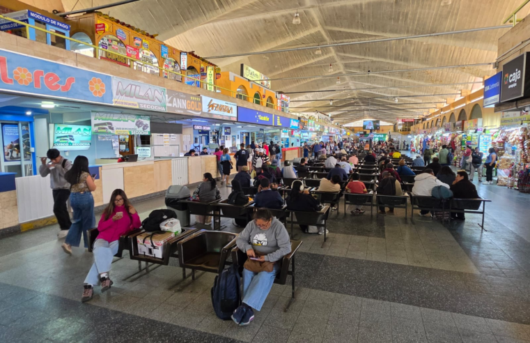 Se duplica precio de pasajes en el terminal terrestre de Arequipa