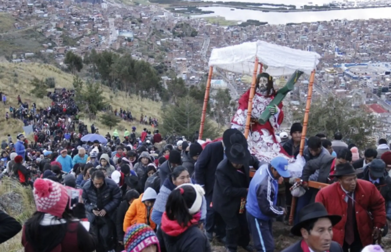 Semana Santa: fe católica y tradición andina se unen en el cerro Azoguini
