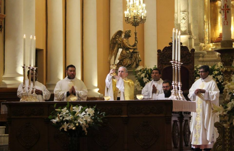 MILES DE AREQUIPEÑOS CELEBRARÁN HOY LA RESURRECIÓN