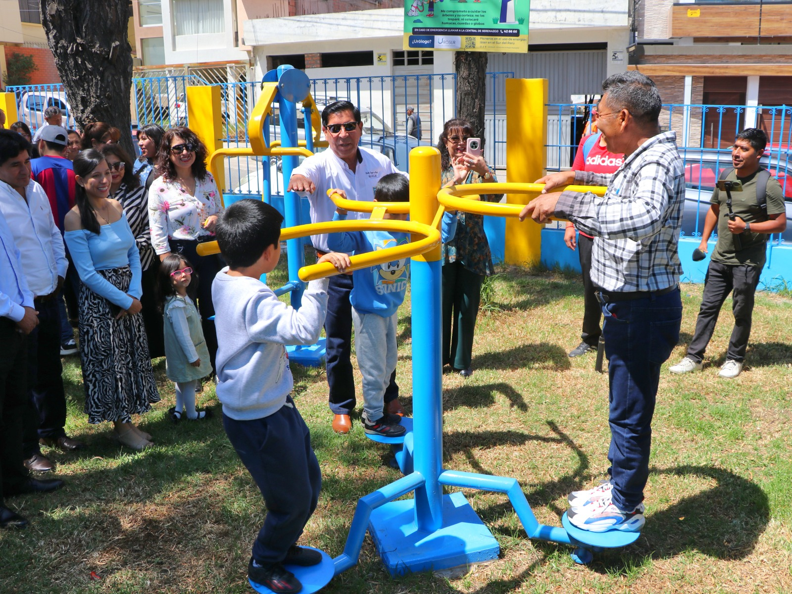 Inauguran moderno parque deportivo en Urb. Juan Manuel Polar con iluminación solar
