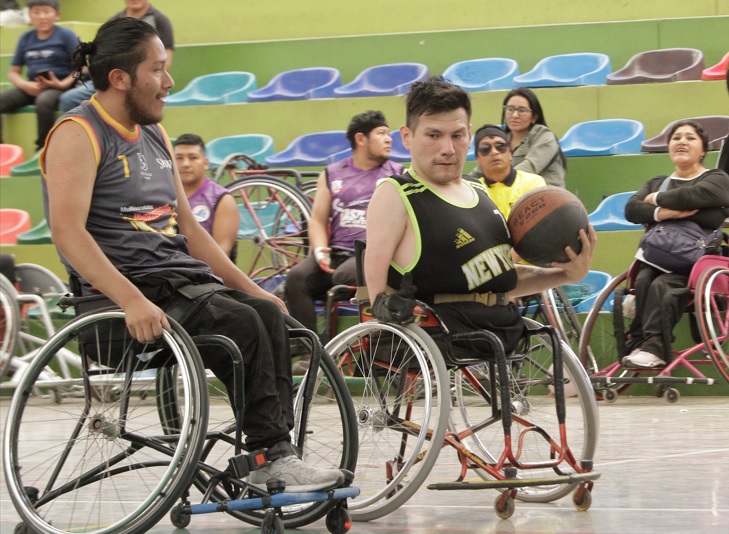 Equipos de Arequipa ganaron torneo de básquet sobre silla de ruedas