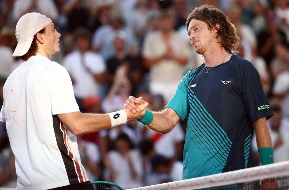 Ignacio Buse crece y deja una gran impresión en Roland Garros