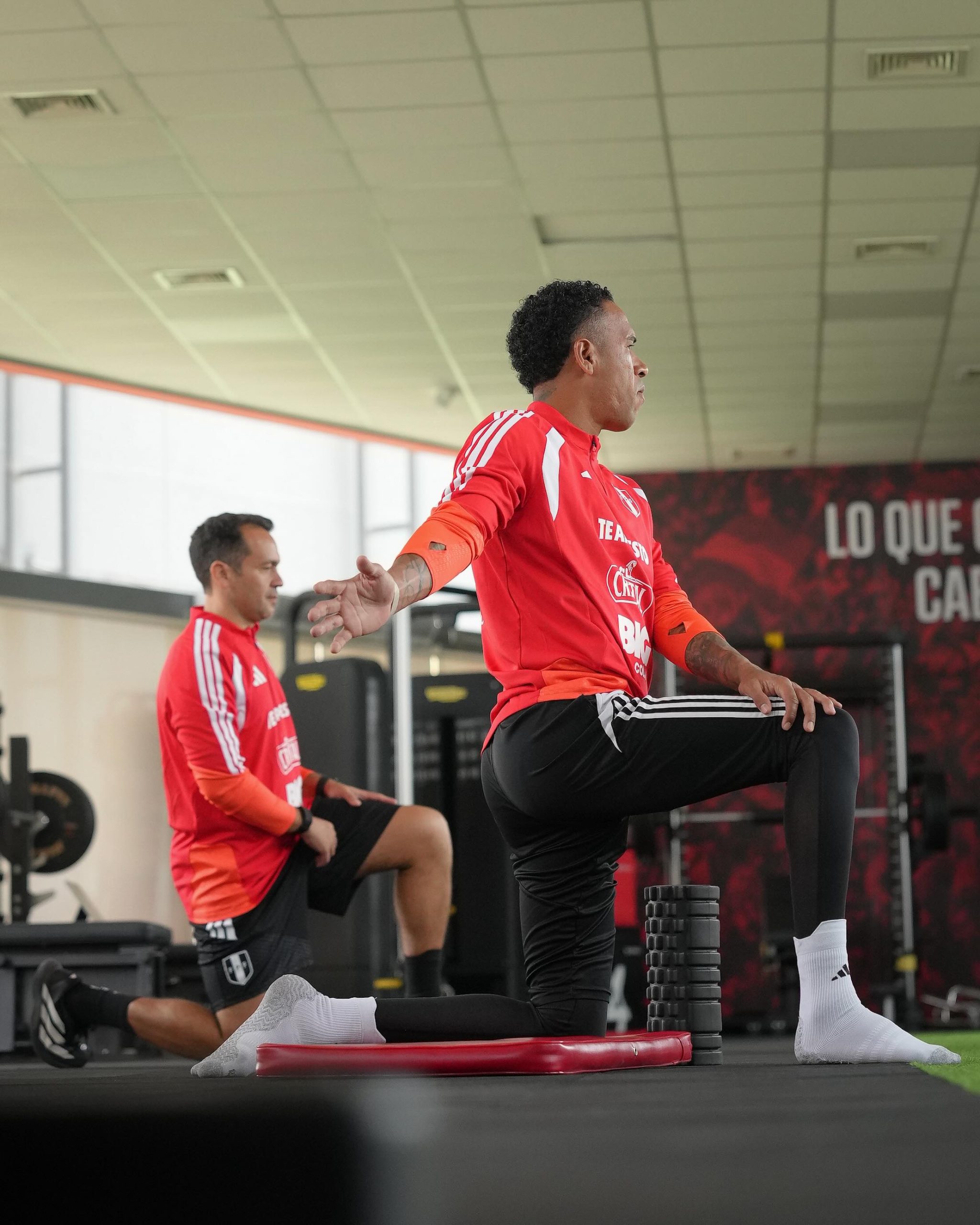 Selección peruana inició sus entrenamientos para amistosos ante Haití y España