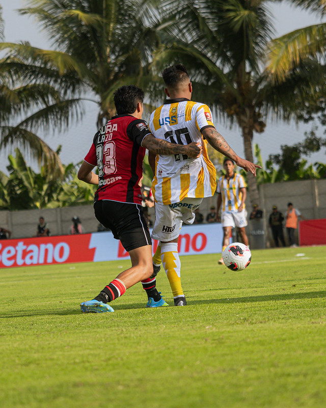 FBC Melgar denuncia mal arbitraje con exposición de videos