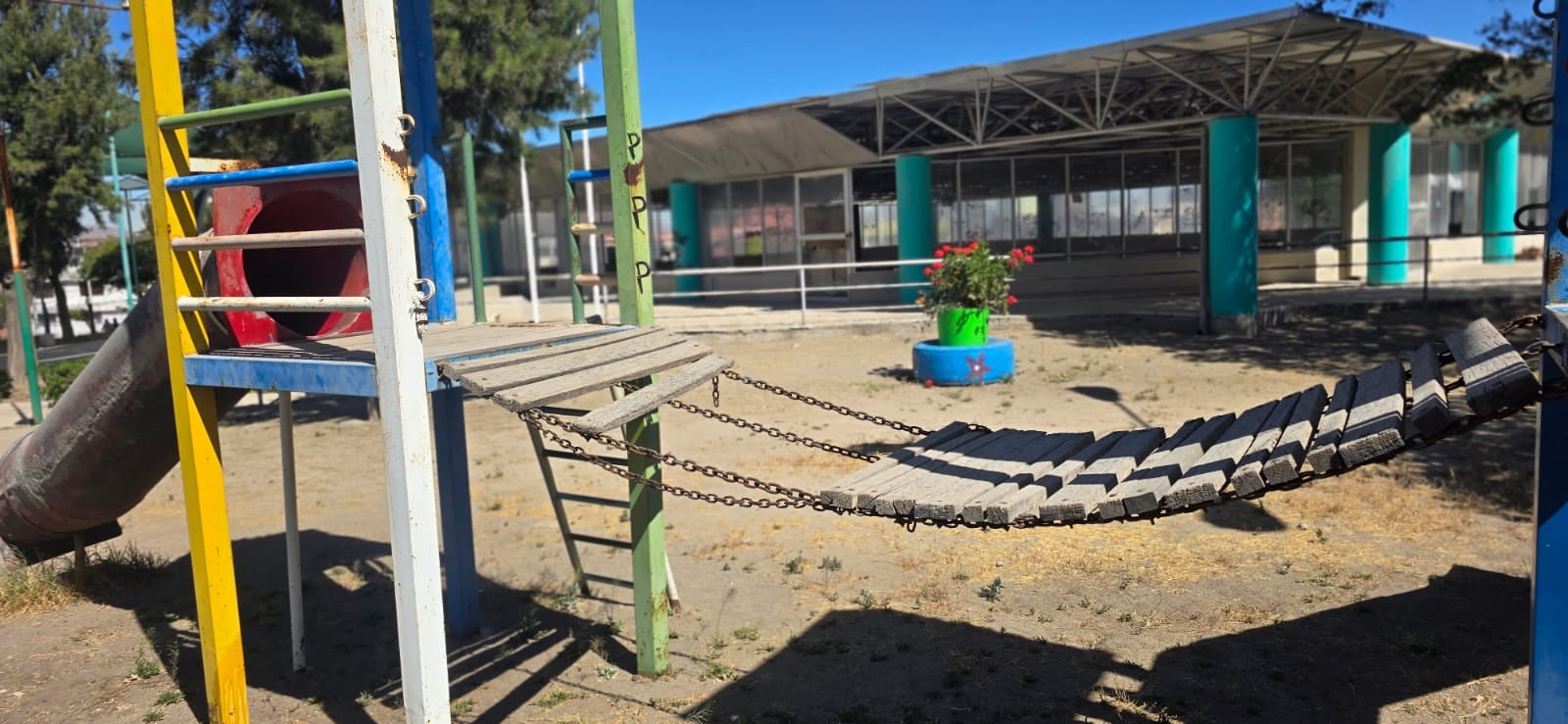 Parque César Vallejo abandonado hasta nuevo aviso