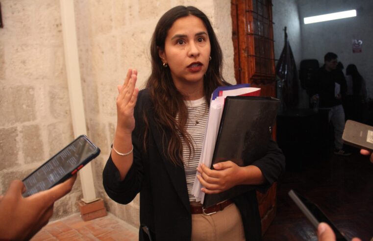 Advierten desfase entre gasto y avance físico en obras educativas de Camaná