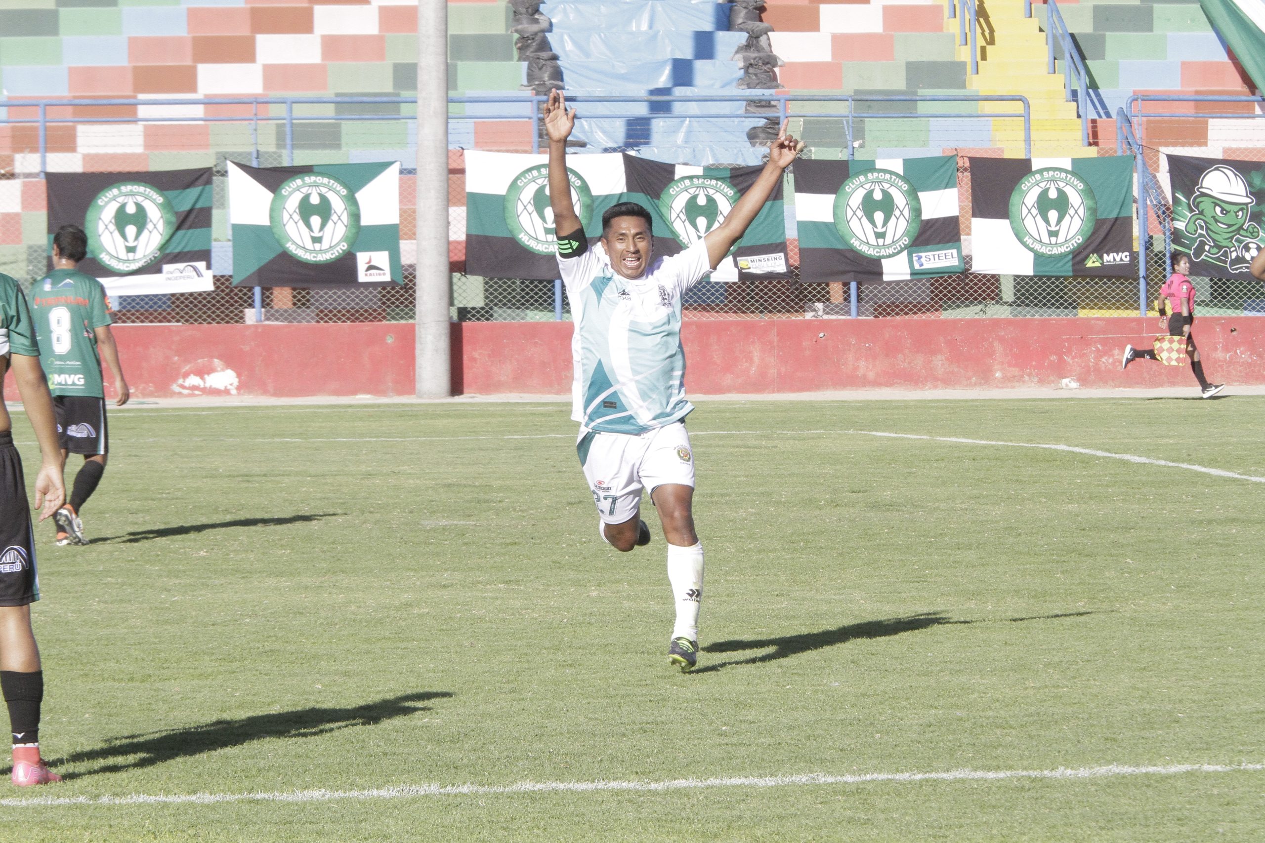Empate entre Amigos de la PNP y Huracancito