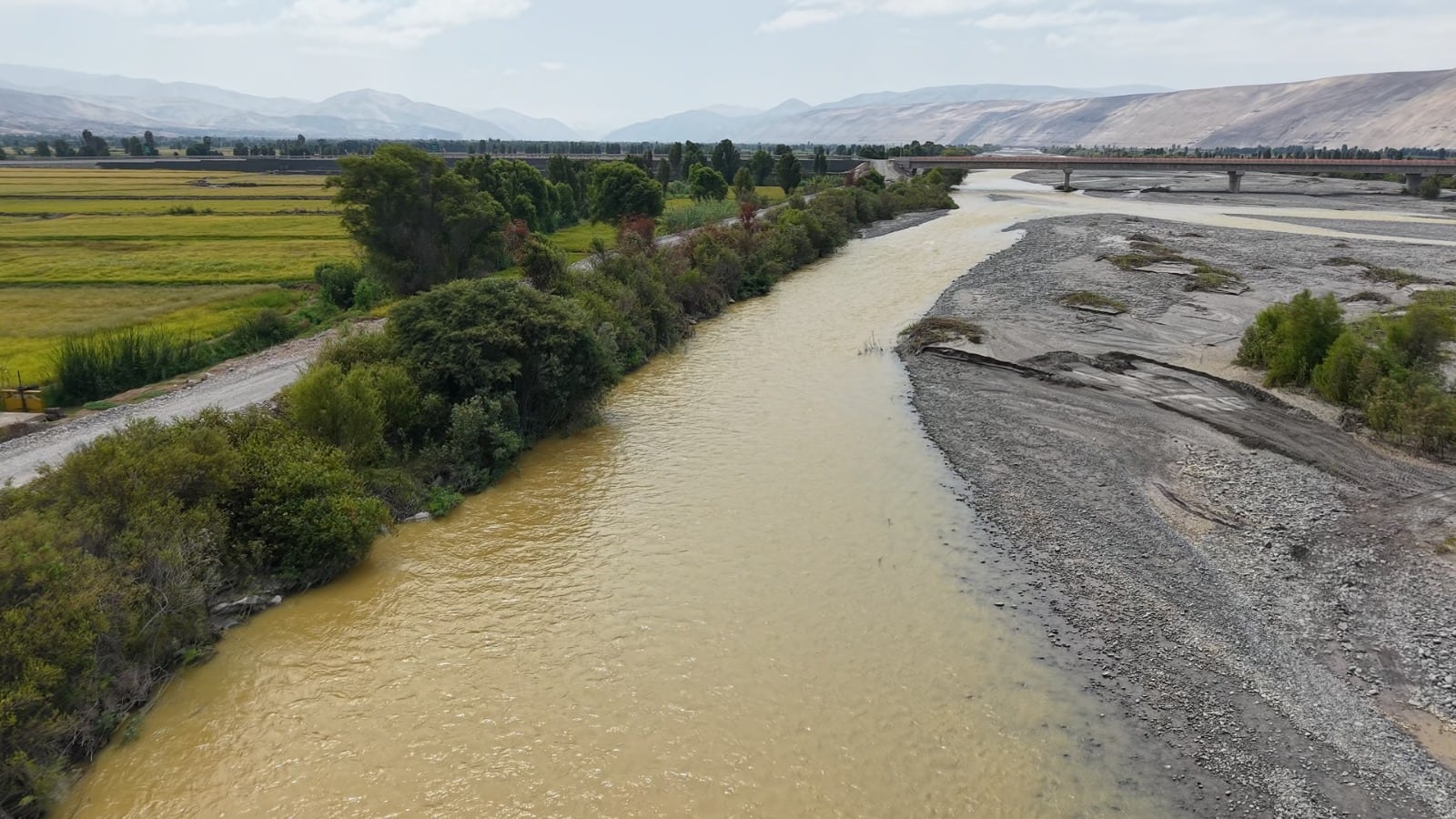 Todavía no hay solución para la contaminación del río Tambo