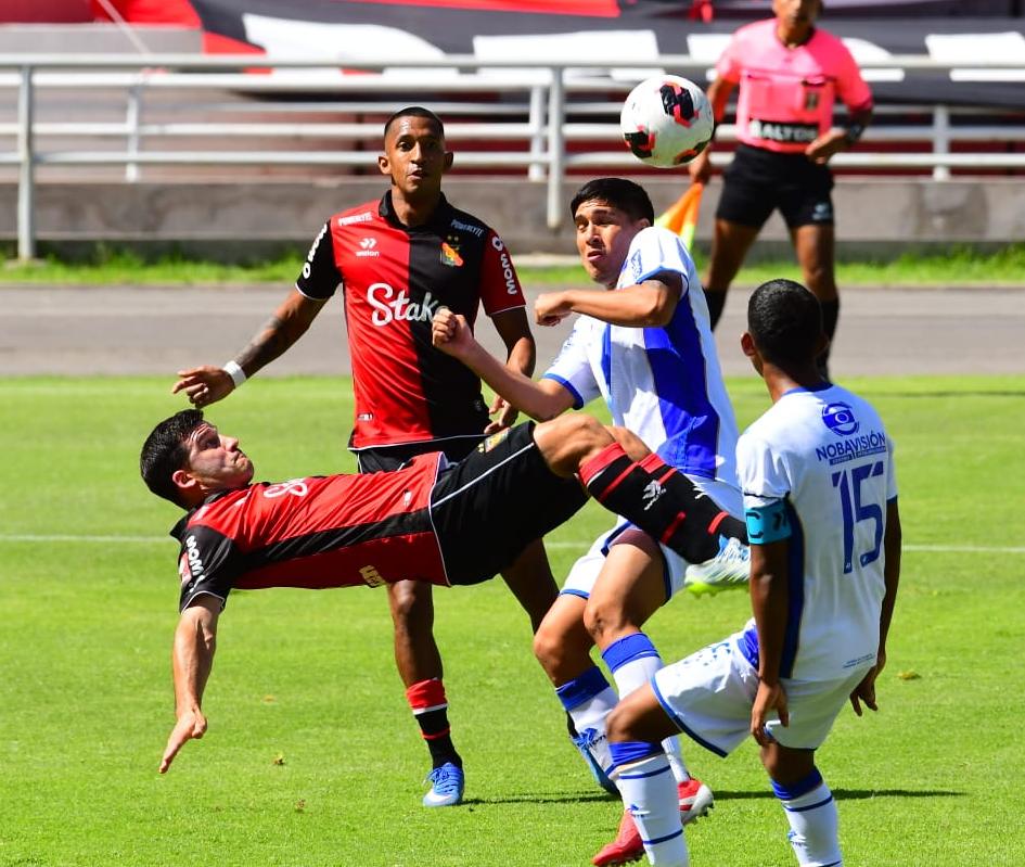 FBC Melgar gana con el impulso de Cuesta