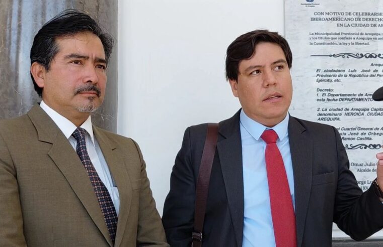 DISPUTAS Y CONFLICTOS INTERNOS DAÑAN LA IMAGEN DE LOS COLEGIOS PROFESIONALES