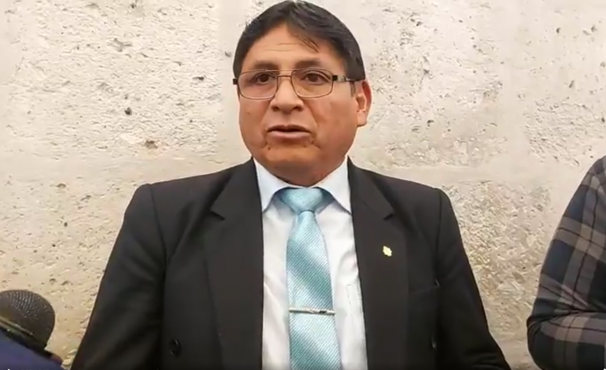 Ningún CETPRO en Arequipa tiene licenciamiento del Minedu