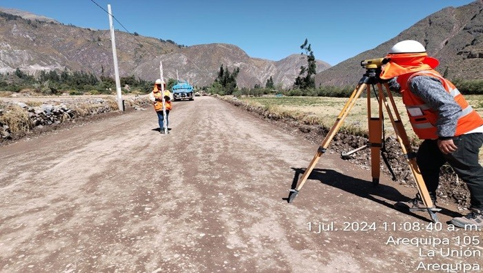 Vía Tomepampa-Alca-Puyca no culminaría en actual gestión regional
