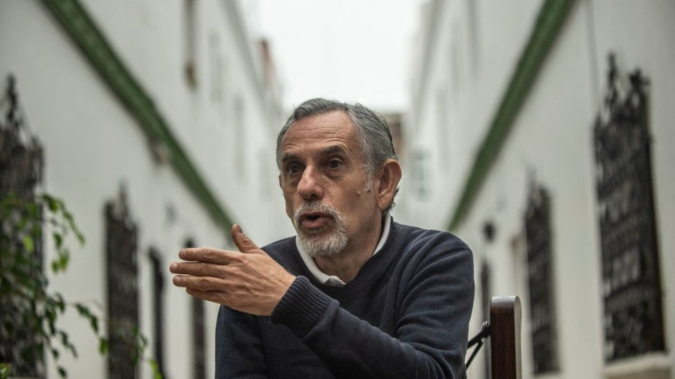 Francke plantea ratificar a Velarde y defiende alza del sueldo mínimo a S/1.500