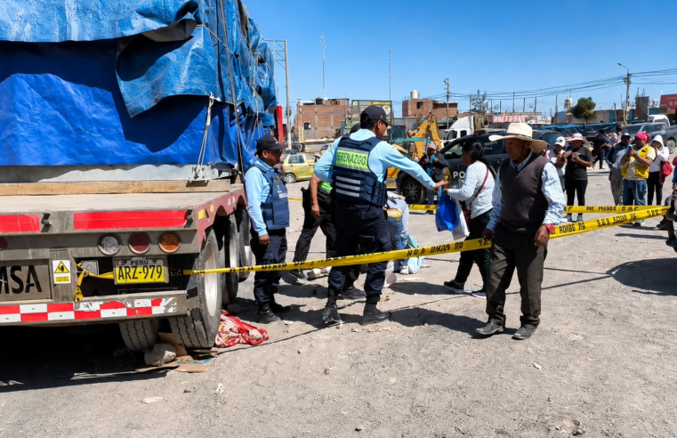 Niño de años falleció atropellado por tráiler en el óvalo Apipa
