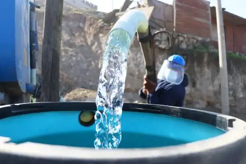 Transfieren más de S/15 millones a EPS para agua gratuita a familias vulnerables