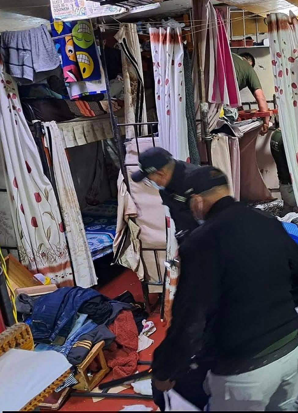Hallan celulares y elementos prohibidos durante operativo en penal de Socabaya