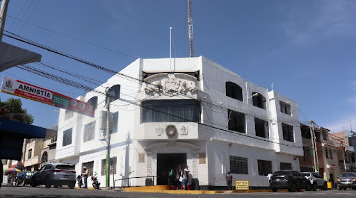 Revelan direccionamiento en licitación de uniformes en Cerro Colorado