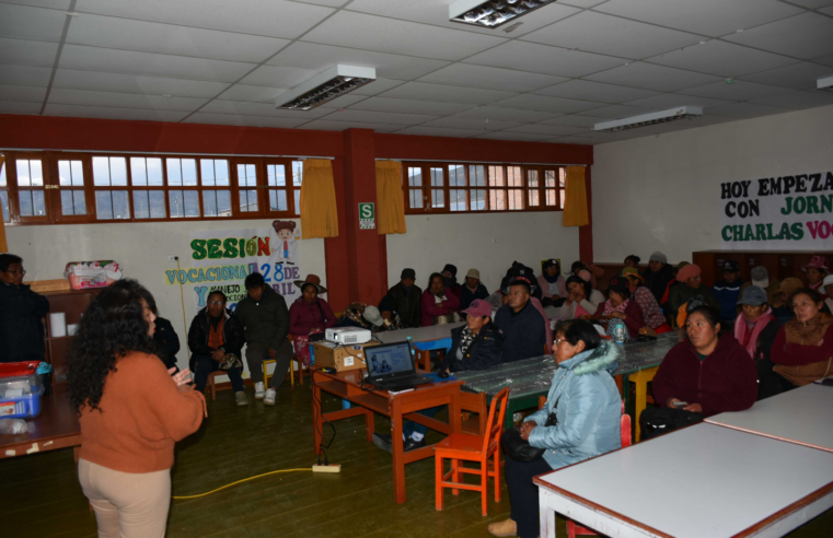 Escolares de Orcopampa participaron en charlas sobre carreras y emprendimiento