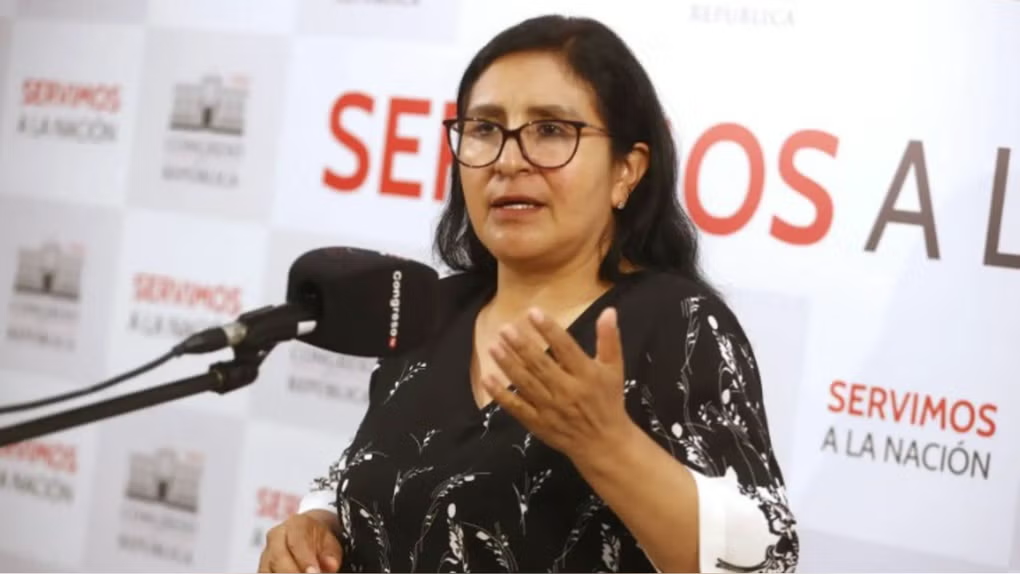 Comisión Permanente archiva denuncias contra Katy Ugarte por caso “Mochasueldos”