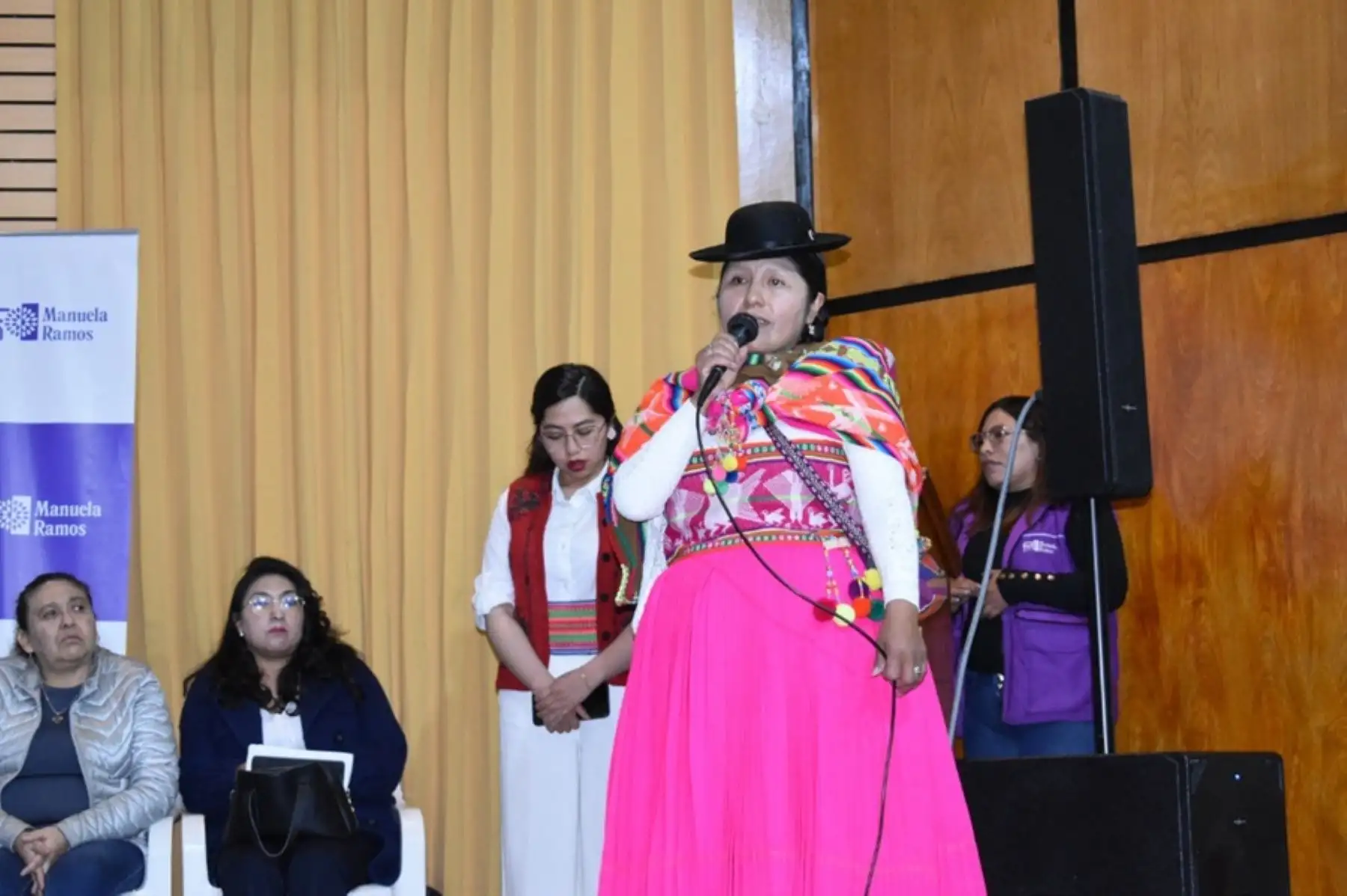Mujeres presentan pacto social por inclusión y contra la violencia