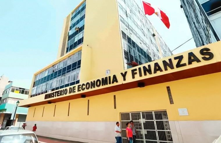 MEF asegura que próxima gestión recibirá una economía ordenada