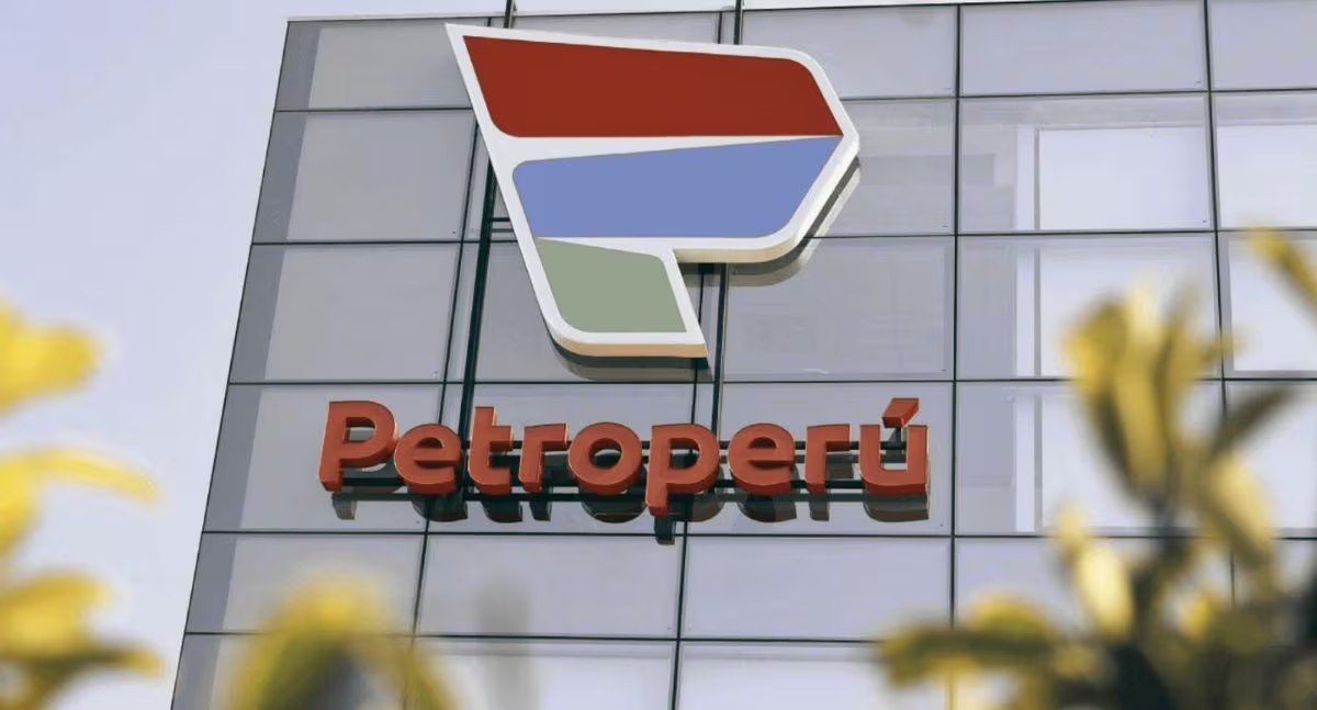 PJ admite demanda de trabajadores de Petroperú contra reestructuración