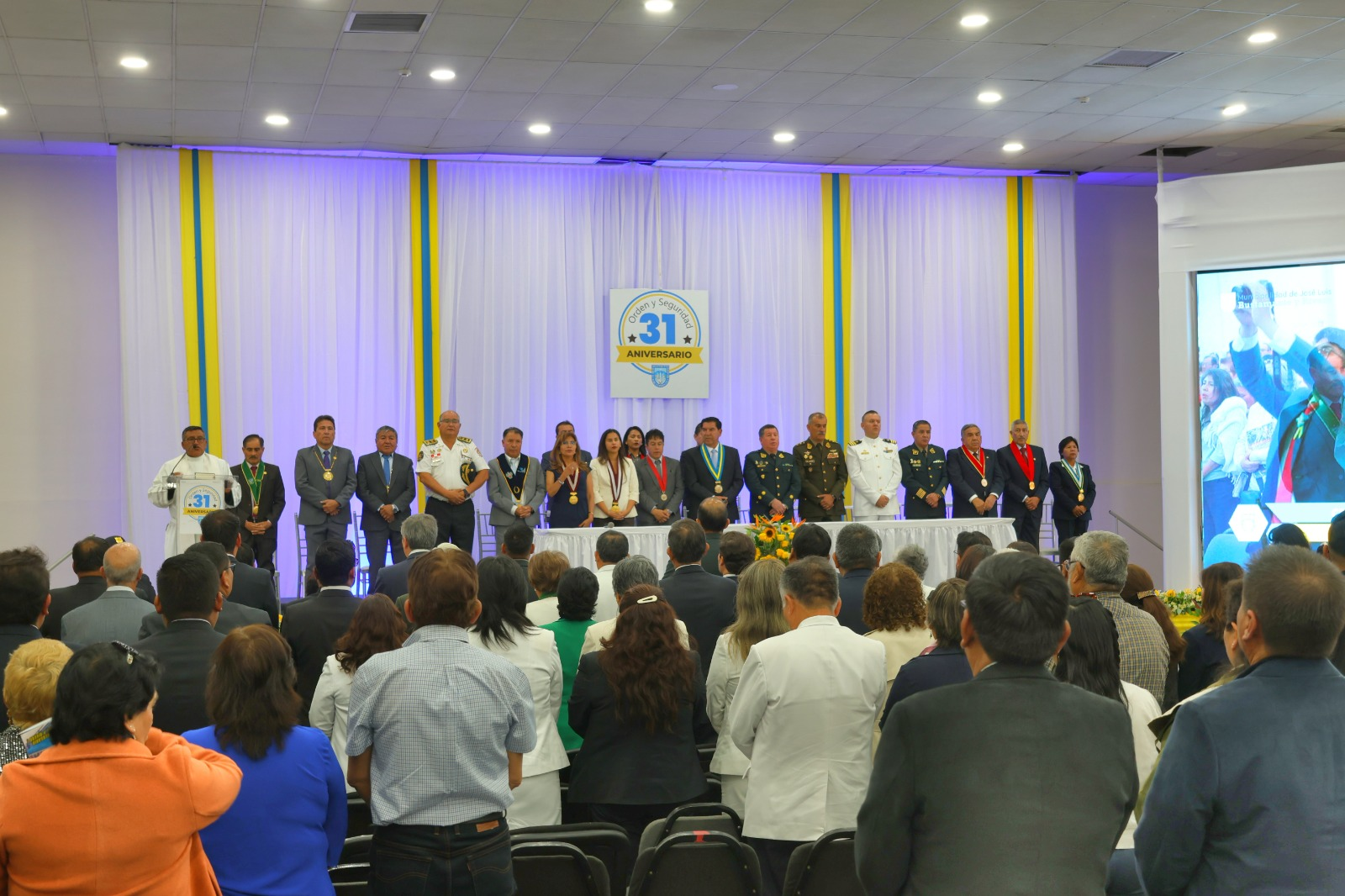 En Bustamante y Rivero destaca avances en seguridad  y modernización durante aniversario