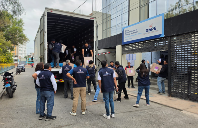 Llegan cédulas para la segunda vuelta electoral en Arequipa