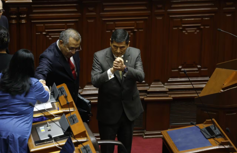Gabinete deberá responder por compra de aviones y muerte de civiles ante el Congreso