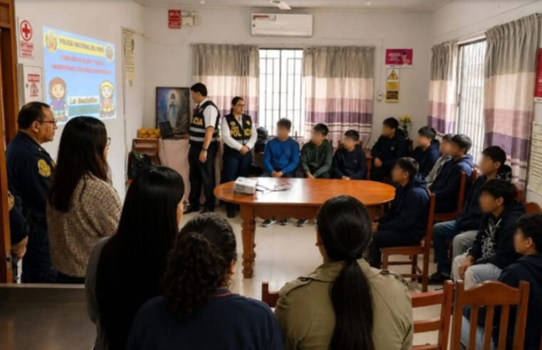 Inabif y Policía fortalecen habilidades de adolescentes