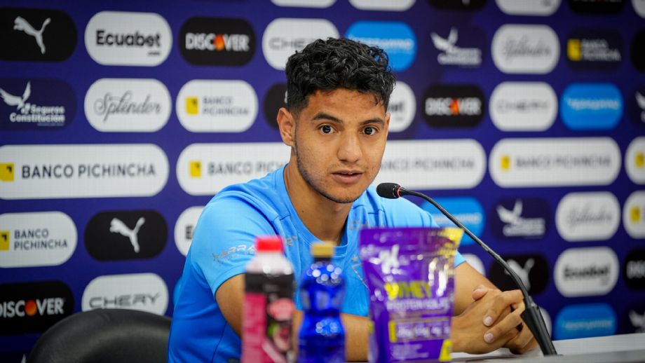 FBC Melgar se refuerza con futbolista ecuatoriano para la volante
