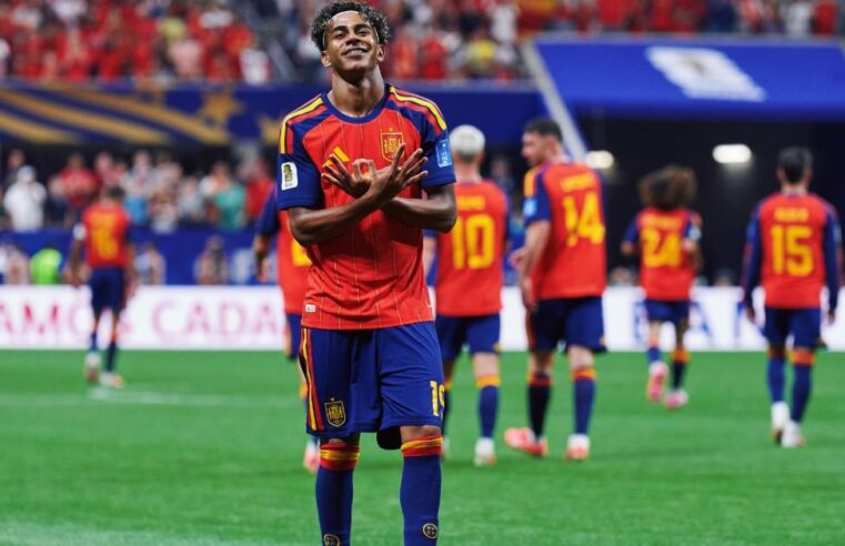 España aplastó 4-0 a Arabia Saudí, anotó Yamal